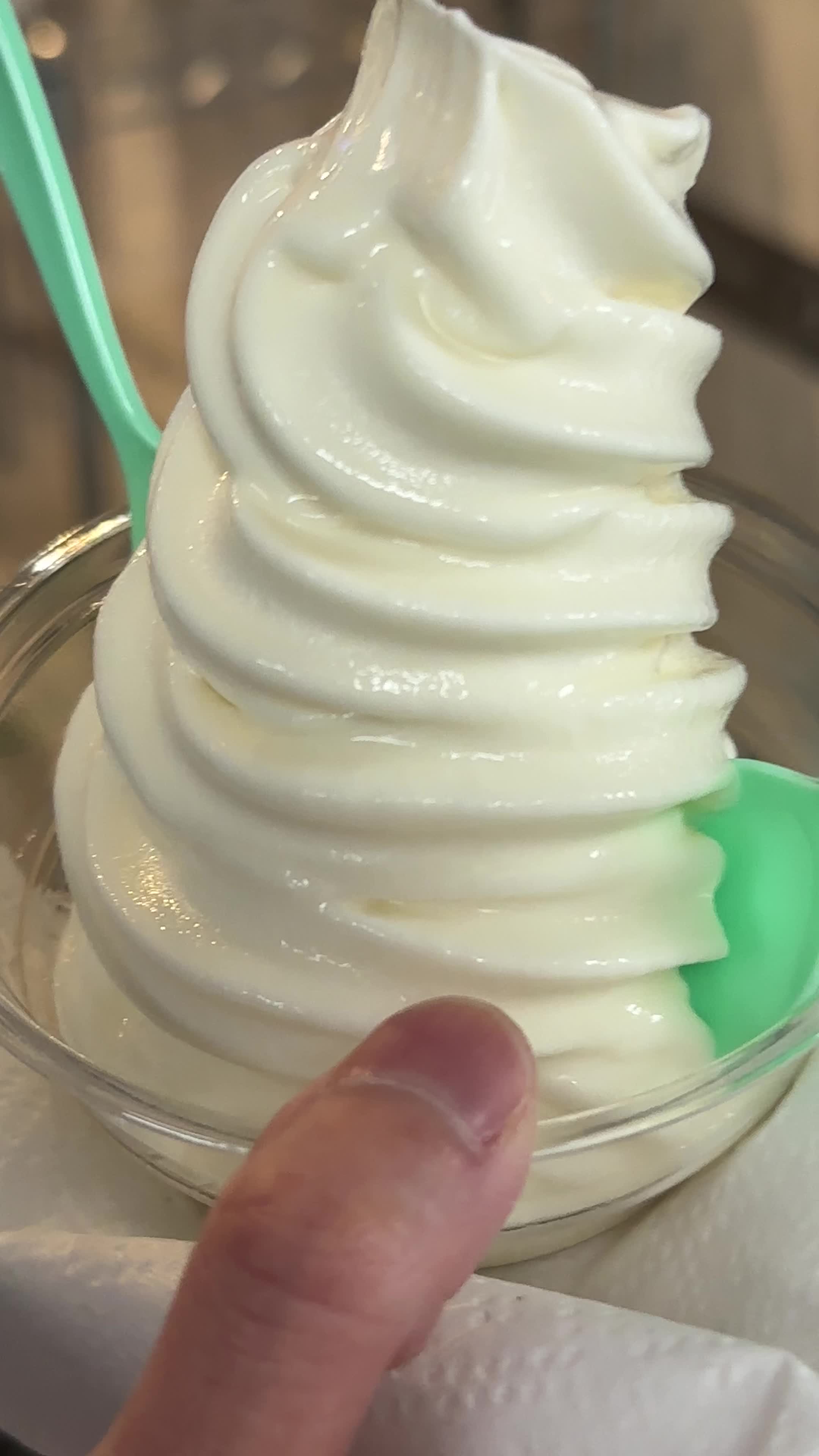 Video review of Matcha Tea & Dessert Markham