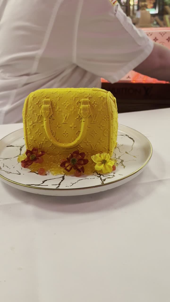 Video review of Jeff Ruby's Steakhouse