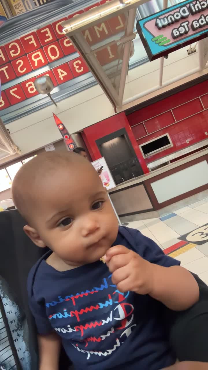 Video review of AMC Quail Springs Mall 24