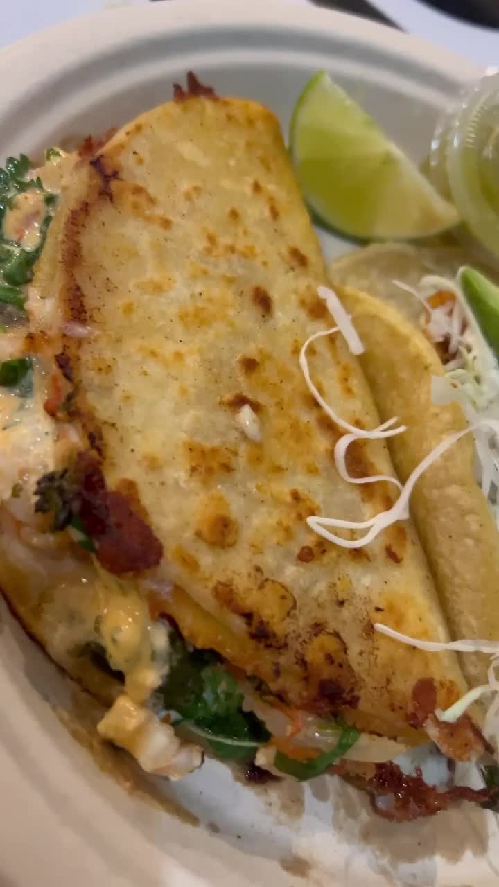 El viejon taquria and mariscos