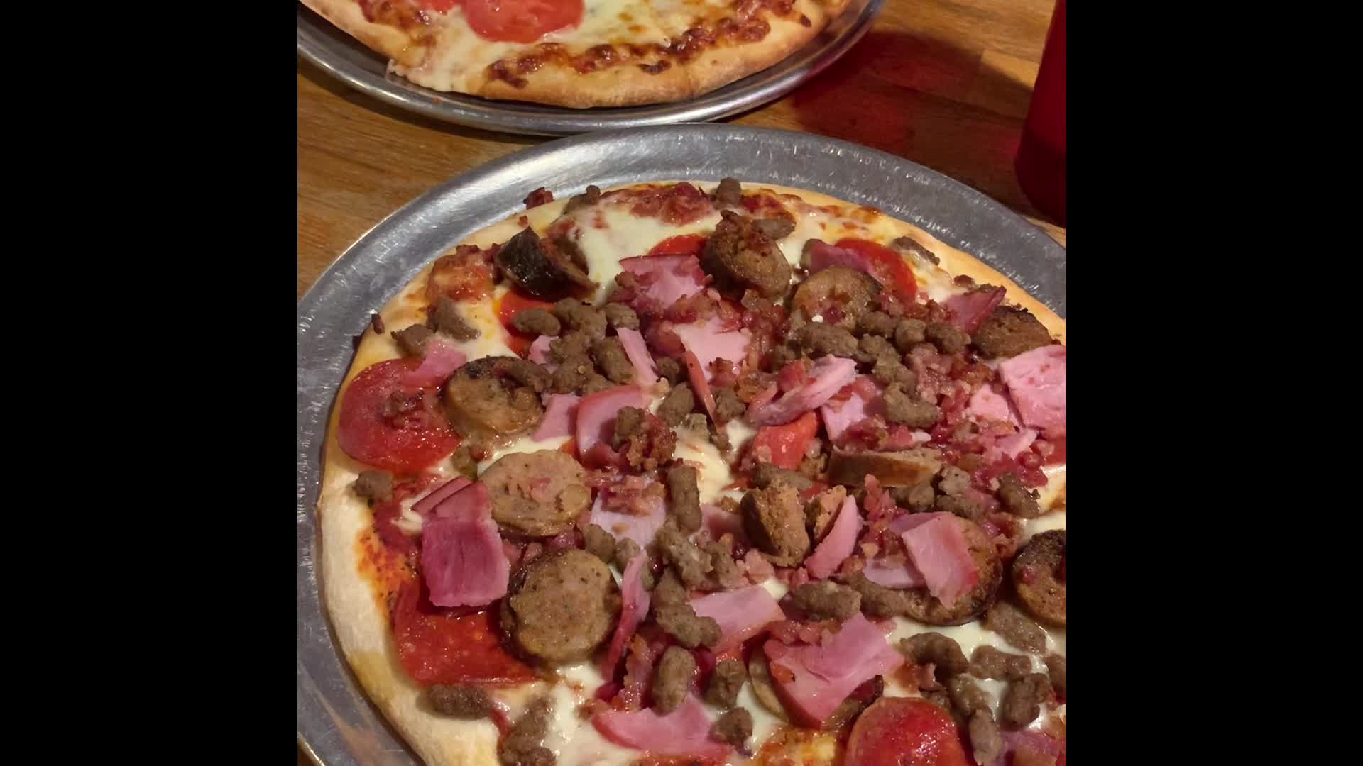 Video review of Tomatinos Pizza and Bake Shop