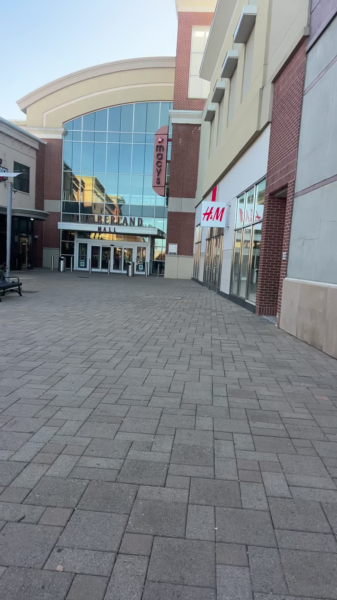 Video review of Cumberland Mall