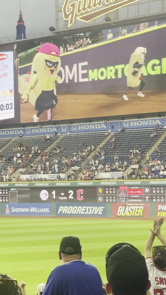 #TribeLive Front Row