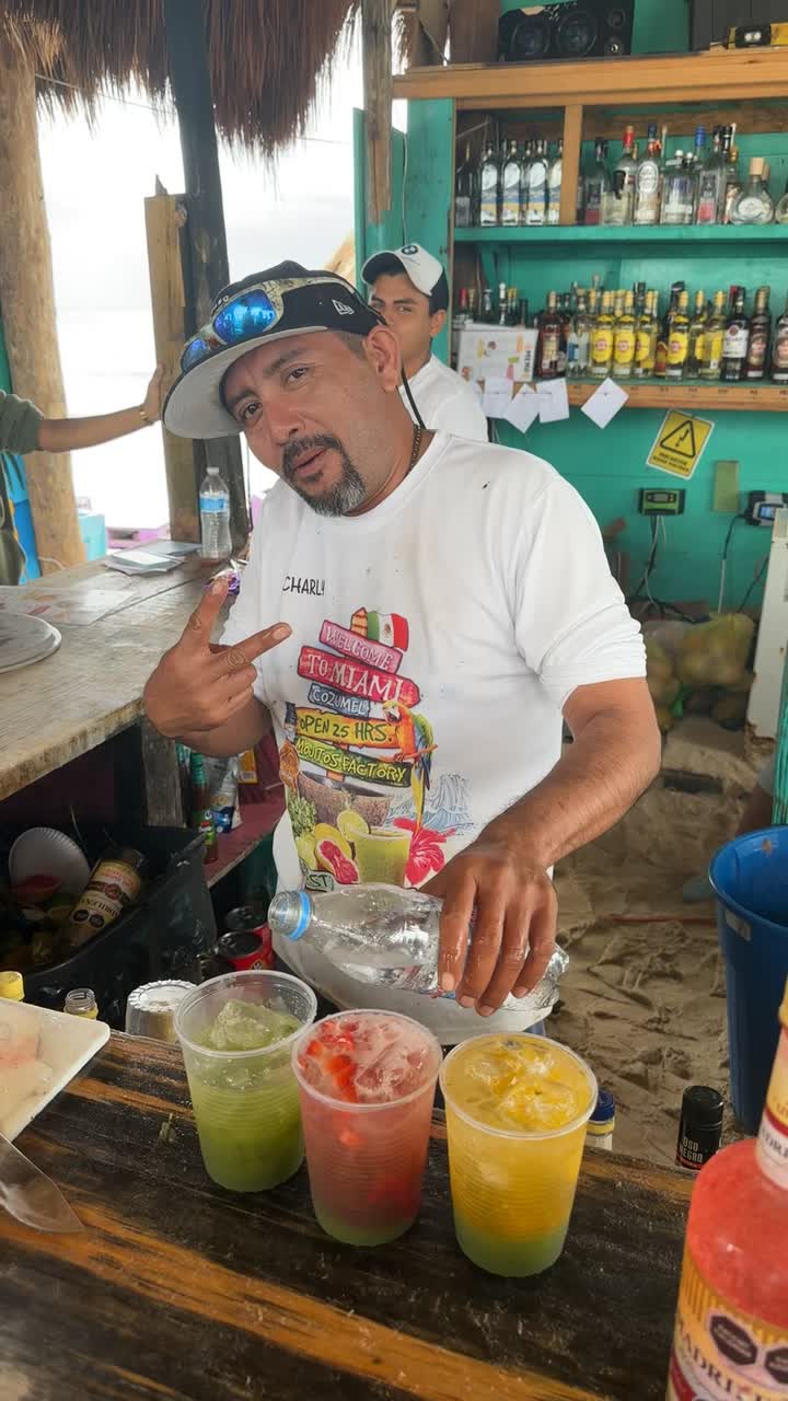 Mojito Factory Welcome to Miami Bar
