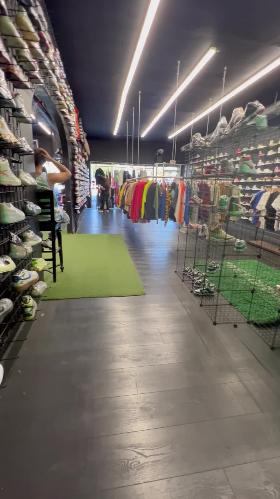 Video review of Flight Club LA