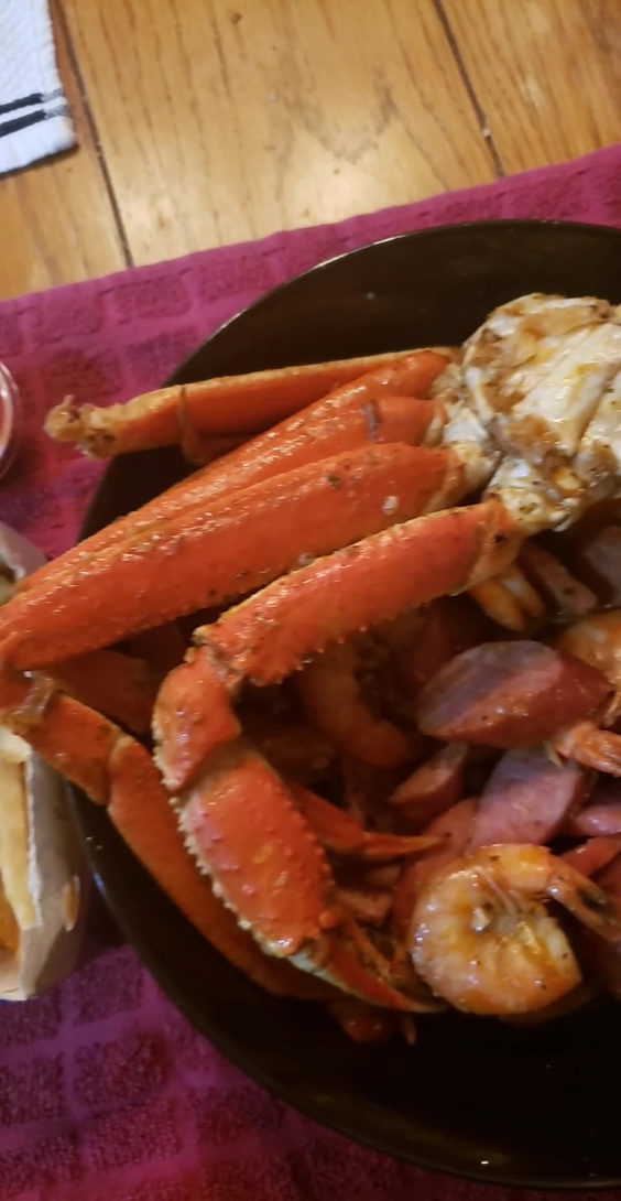 Edge Crab House
