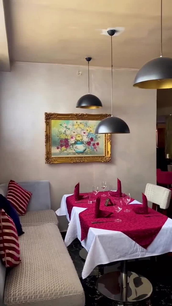 Donatella Restaurant