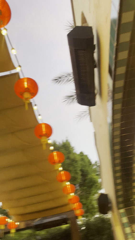 Hollywood and Dine