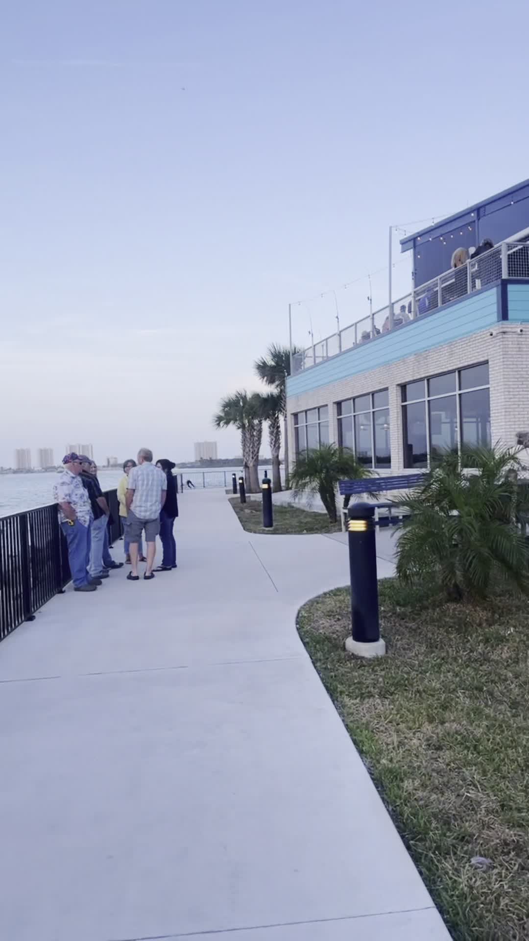 Tiki Docks bar and grill 