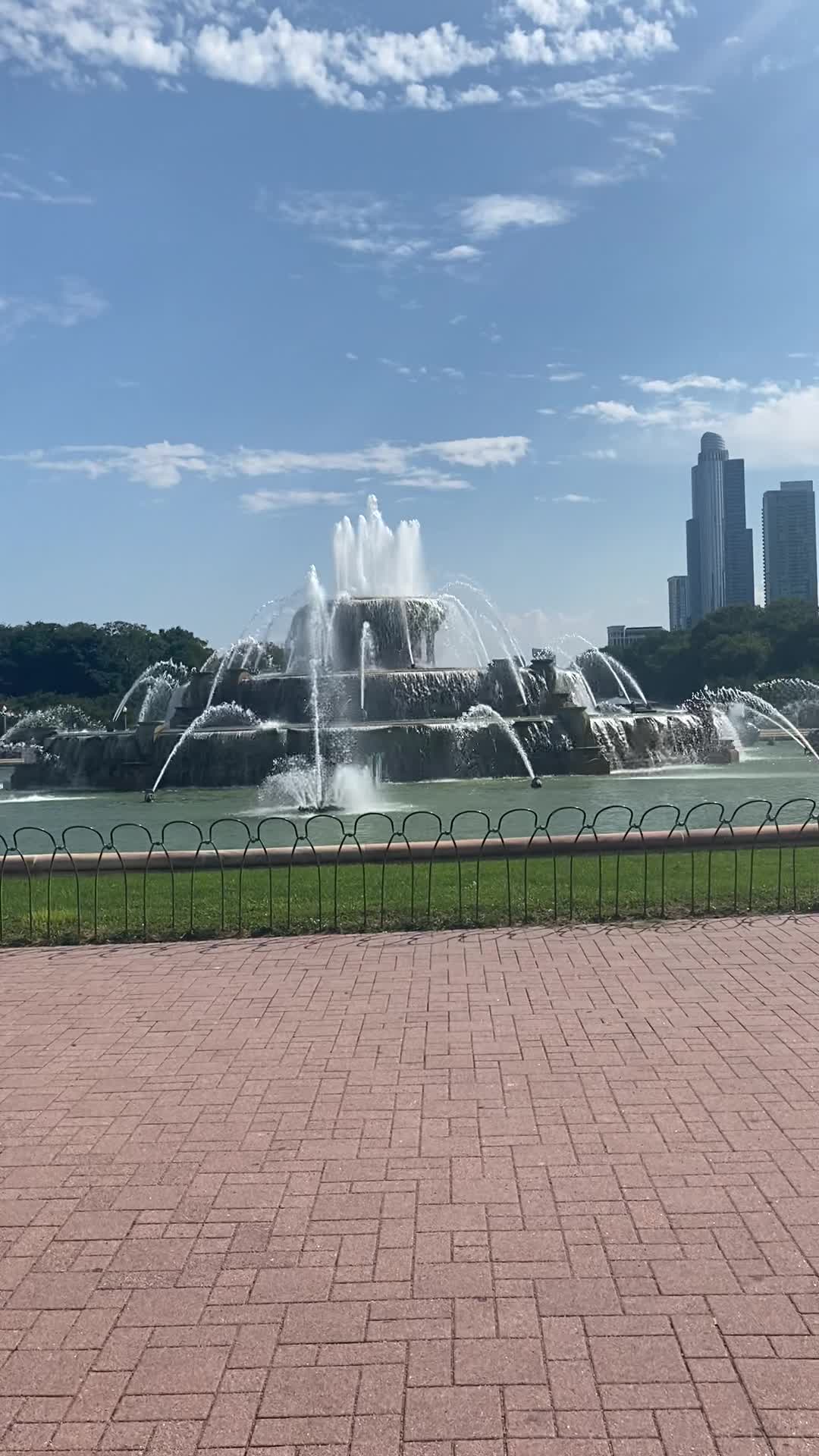 Video review of Millennium Park