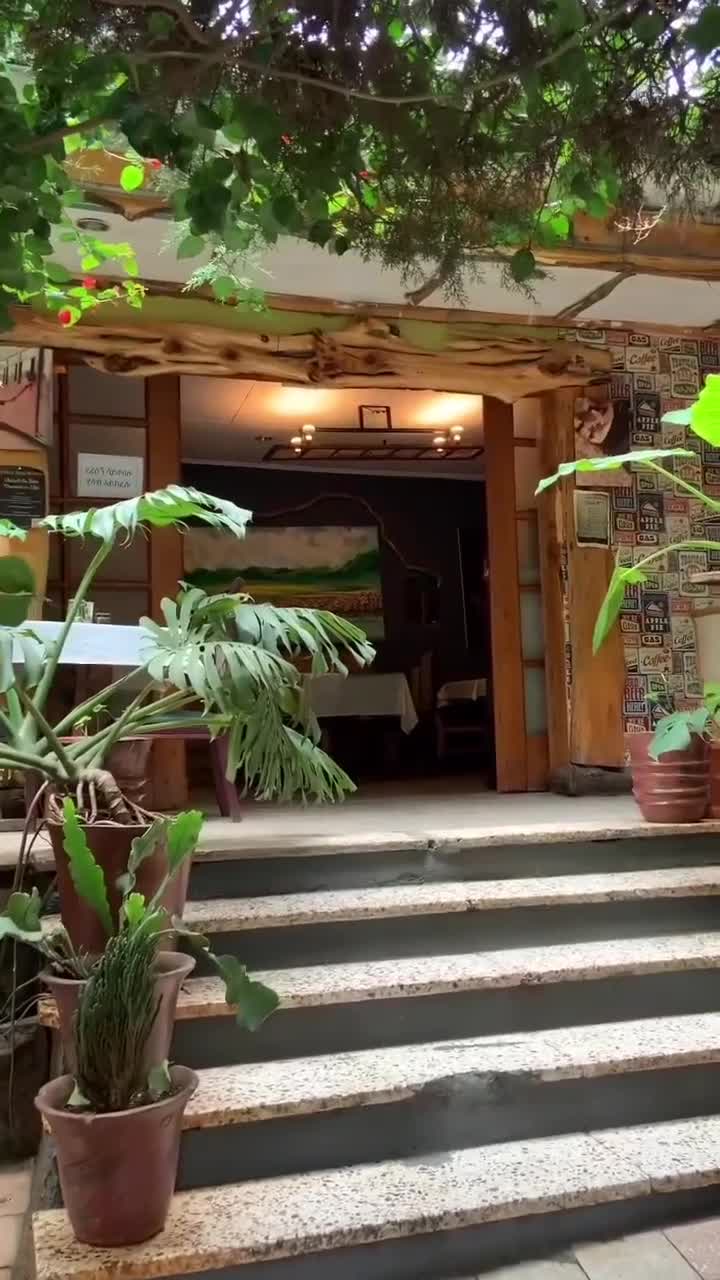 Pio Gastro Bar & Bistro