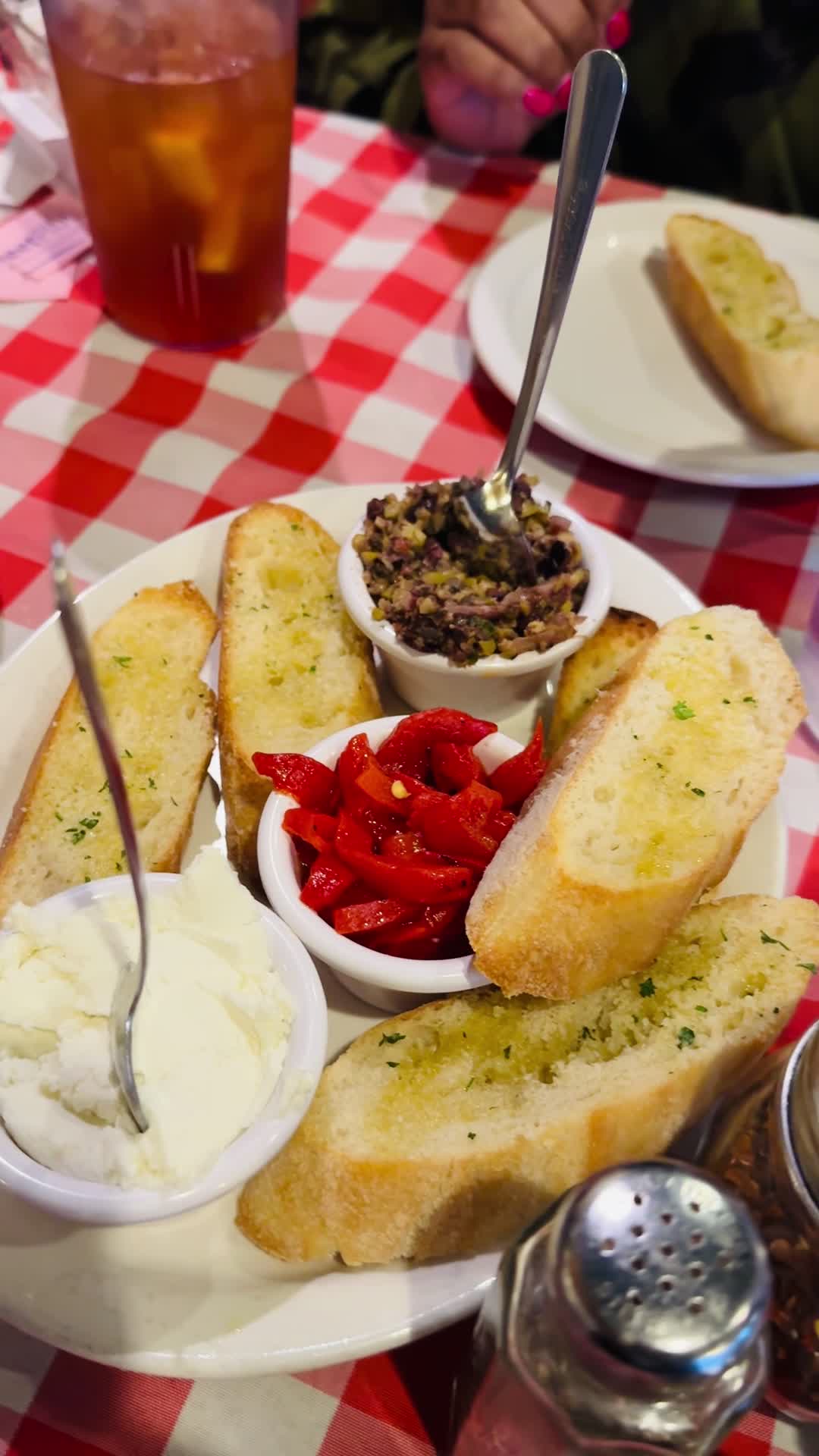 Video review of Michael's Italian Restaurant