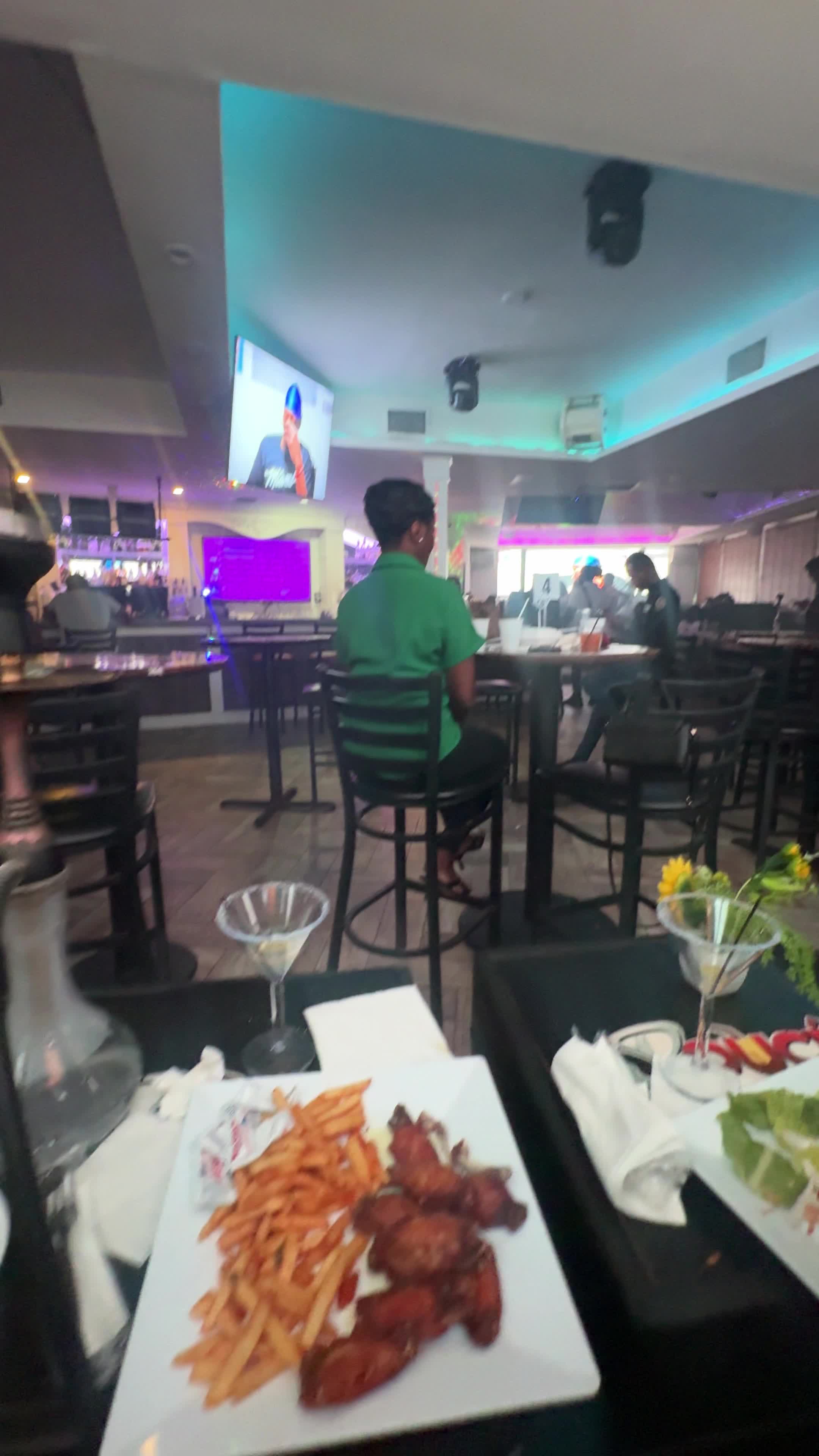 Doucè Restaurant and Lounge