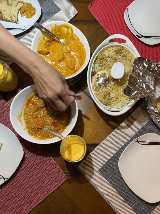 Naan n Curry