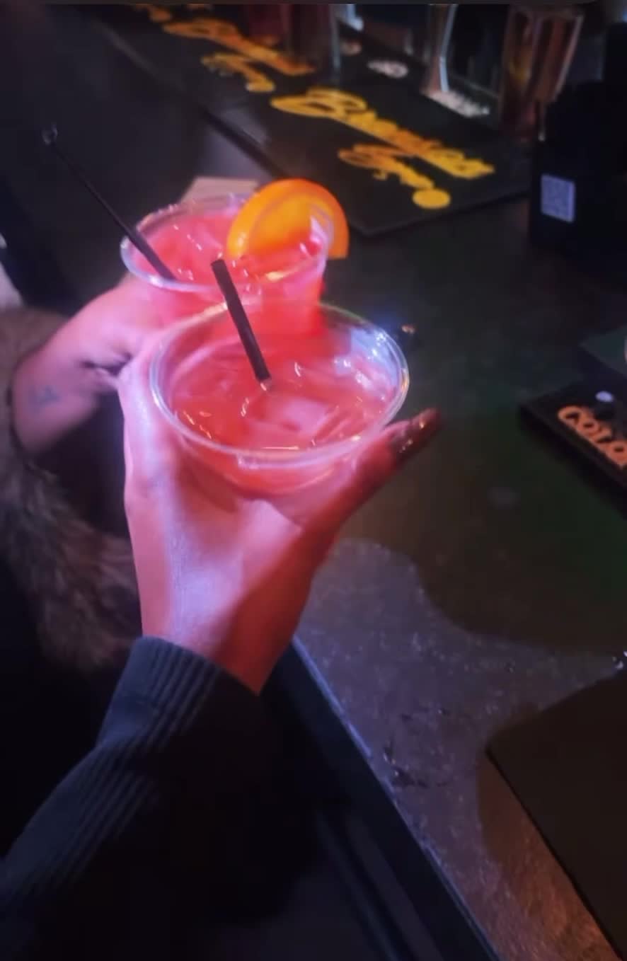 Blue Sunday Bar & Grill