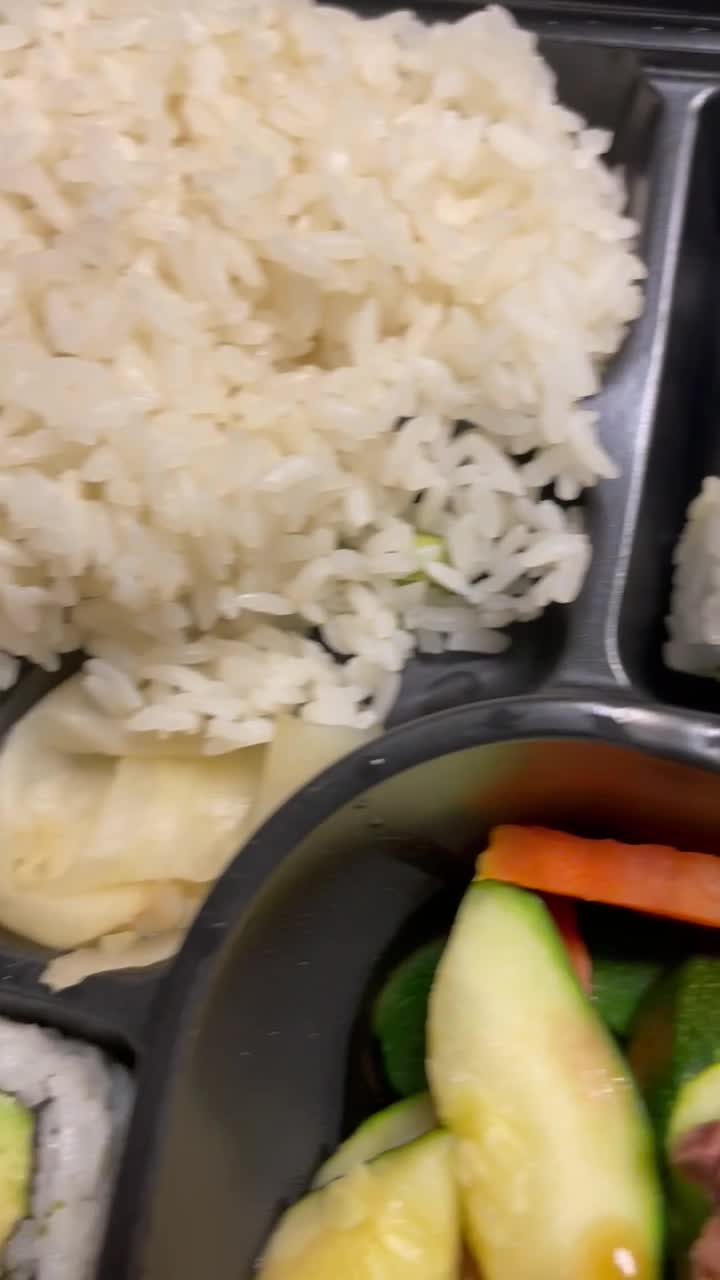 Tobiko Sushi Asian Bistro