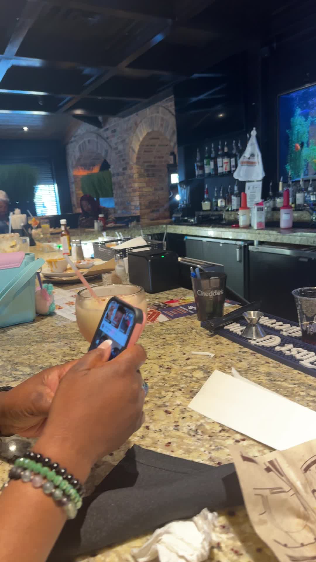 Video review of Cheddar's Scratch Kitchen