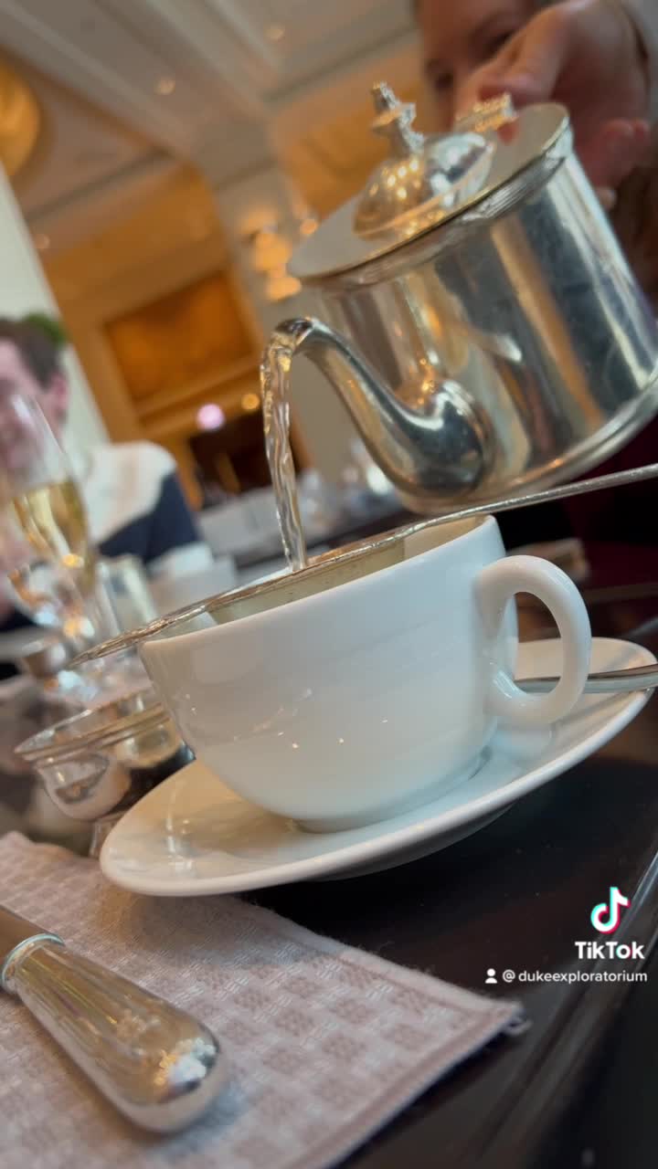 Video review of The Peninsula Chicago