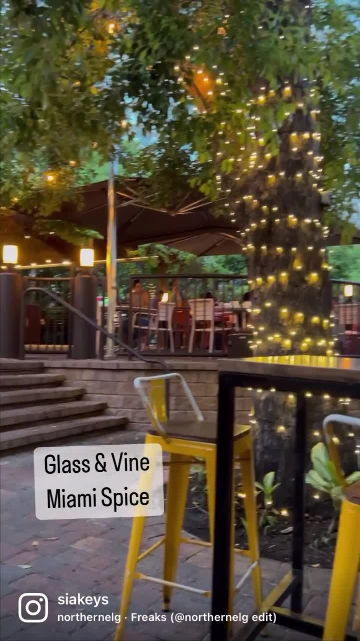 Glass & Vine