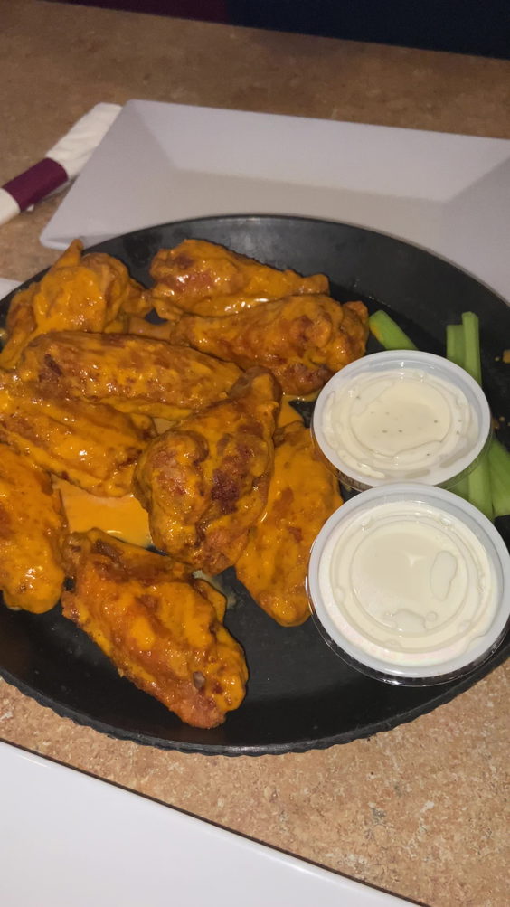 Dominic's Tavern