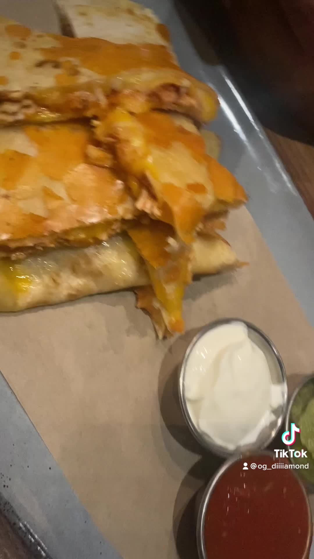 Lazy Dog Restaurant & Bar