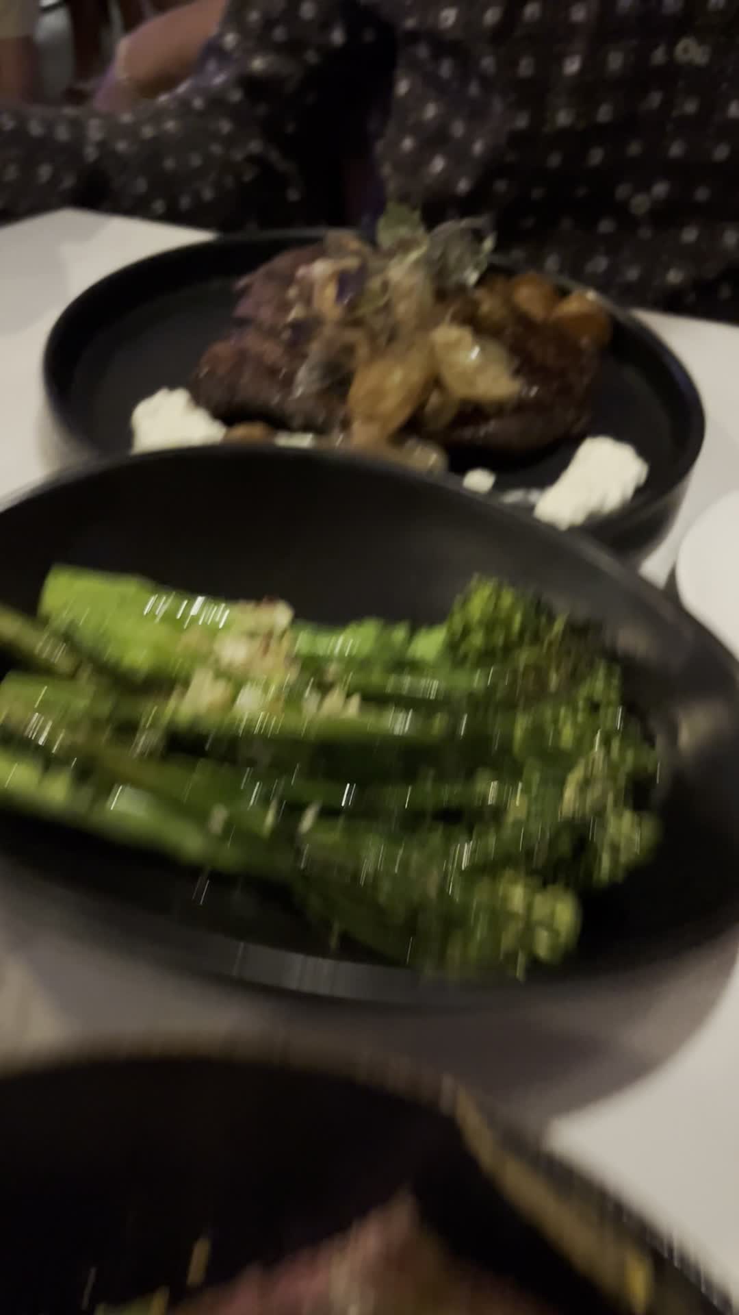 Video review of Charlie's of Bay Head