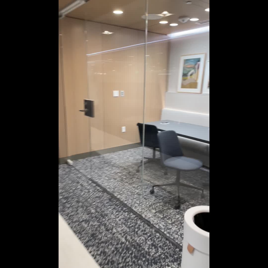 Capital One Lounge