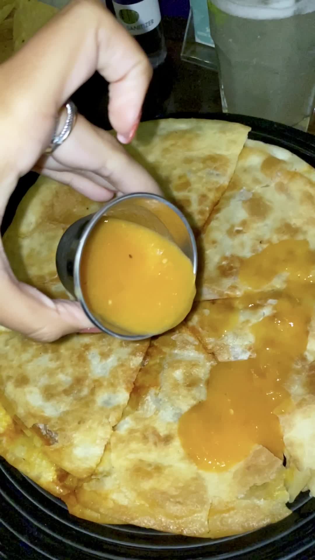 Video review of El Mundo