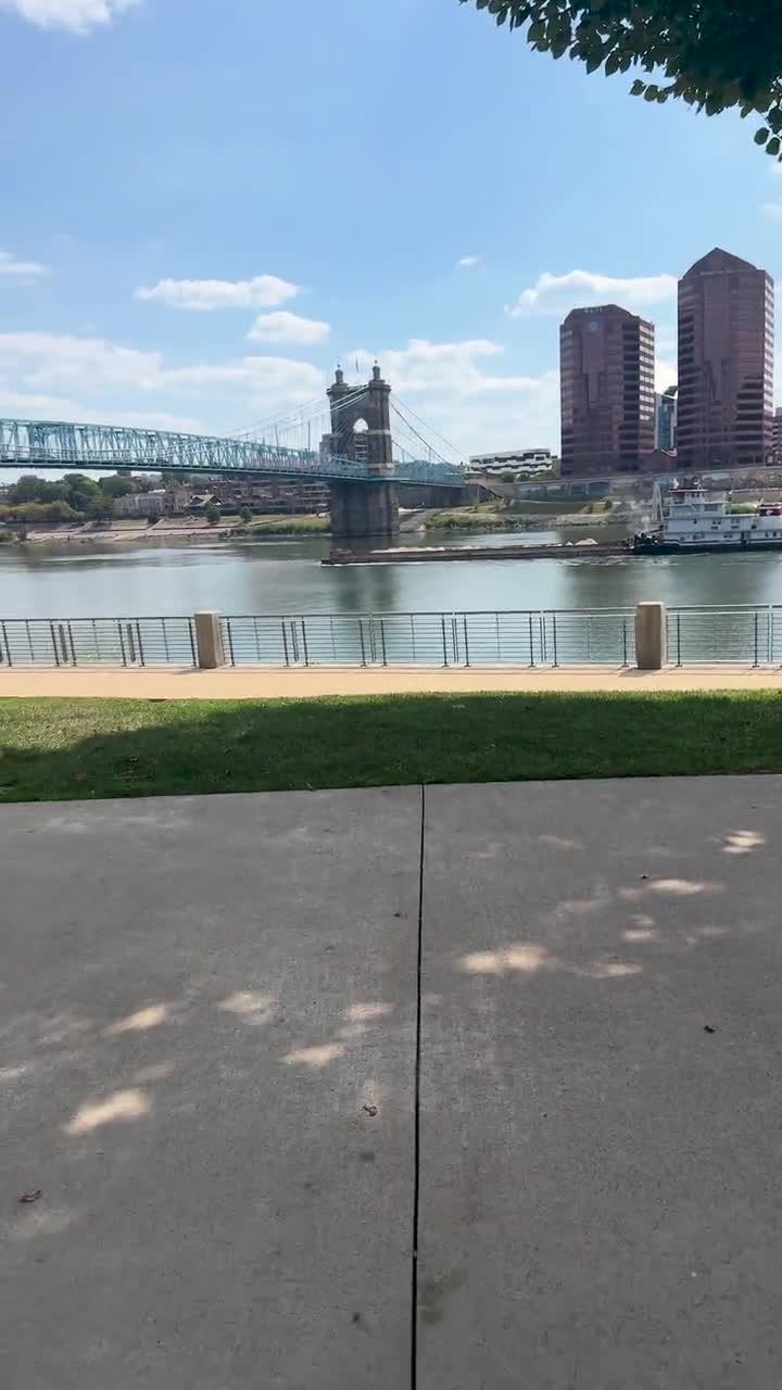 City Moment · Cincinnati