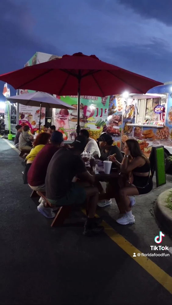 Food Trucks Heaven