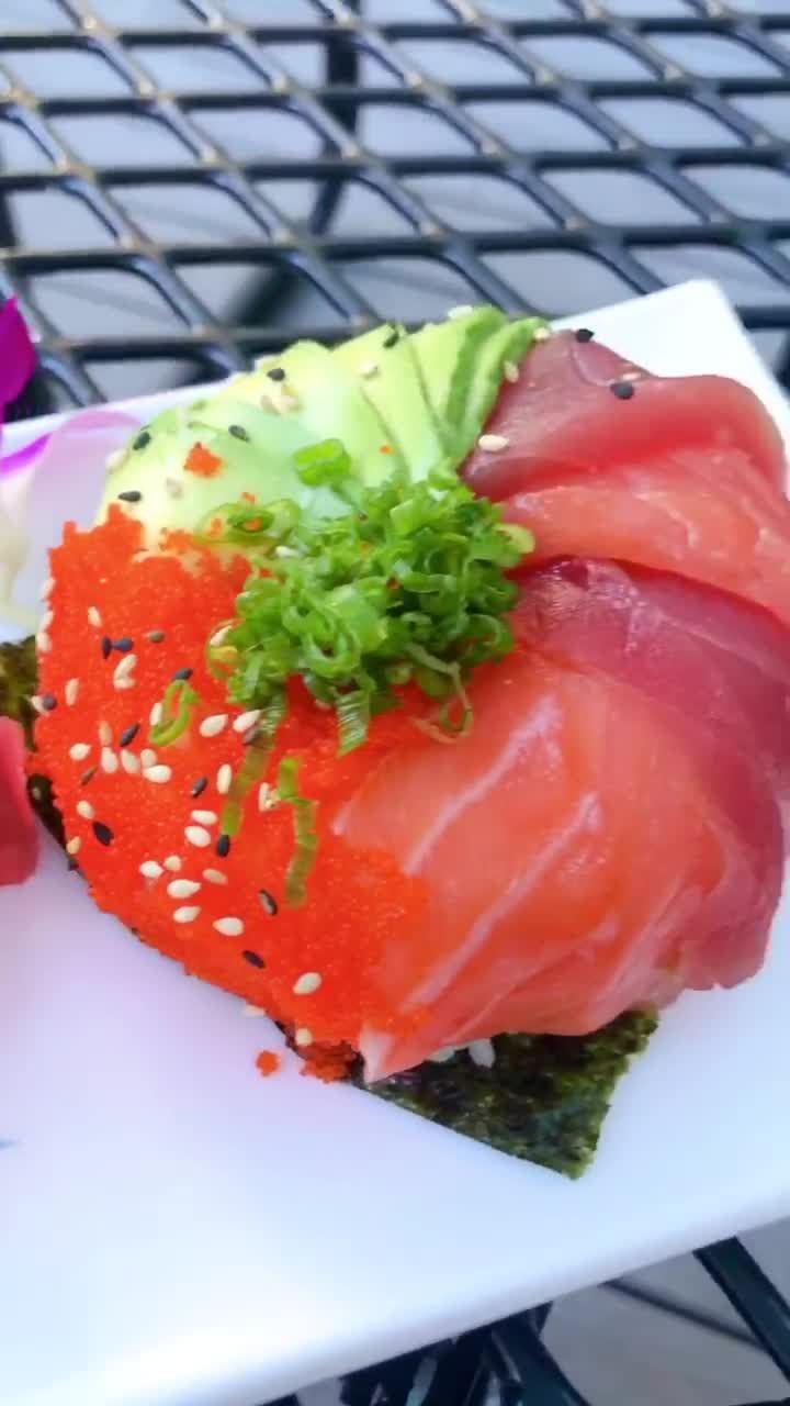 Wave Asian Bistro Sushi