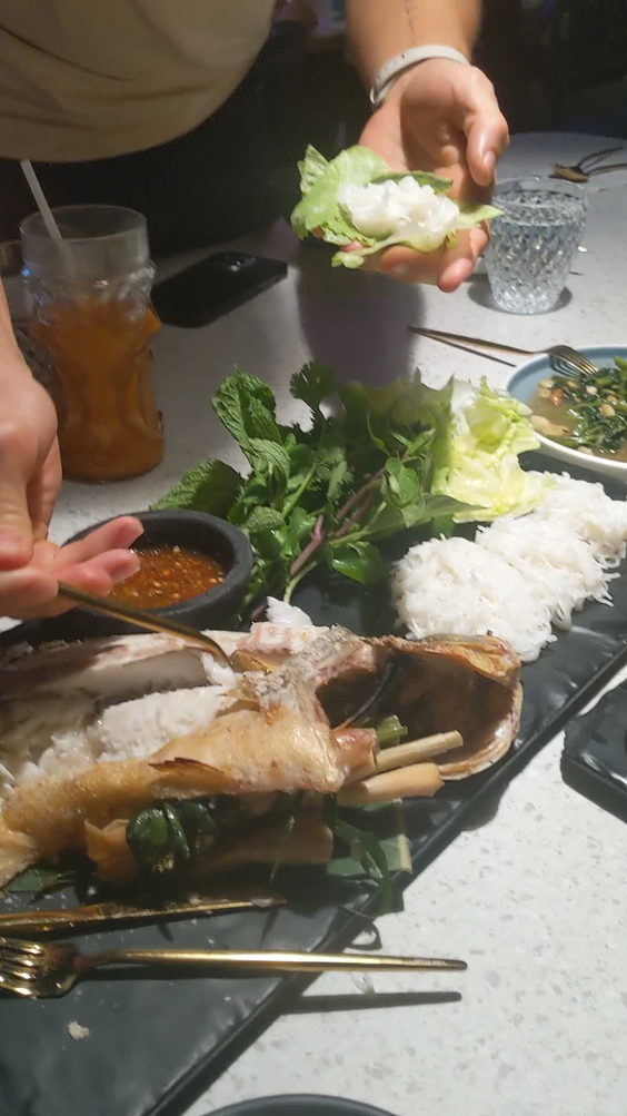Isaan Der - Thai Kitchen & Bar