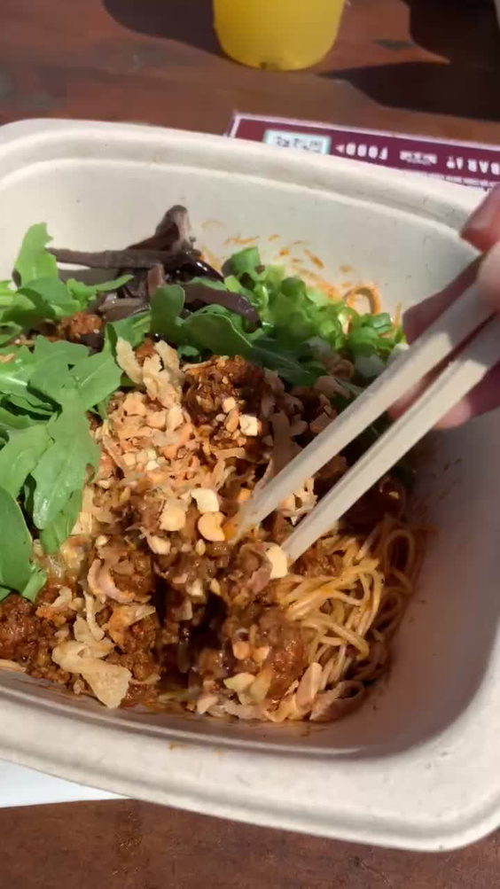 MOMO noodle