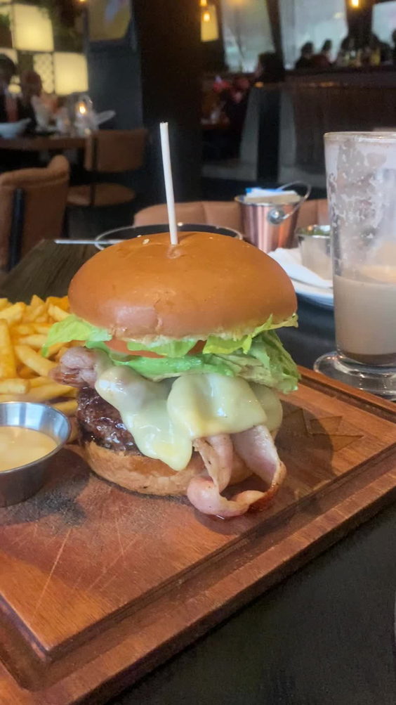 Copper Club Eatery
