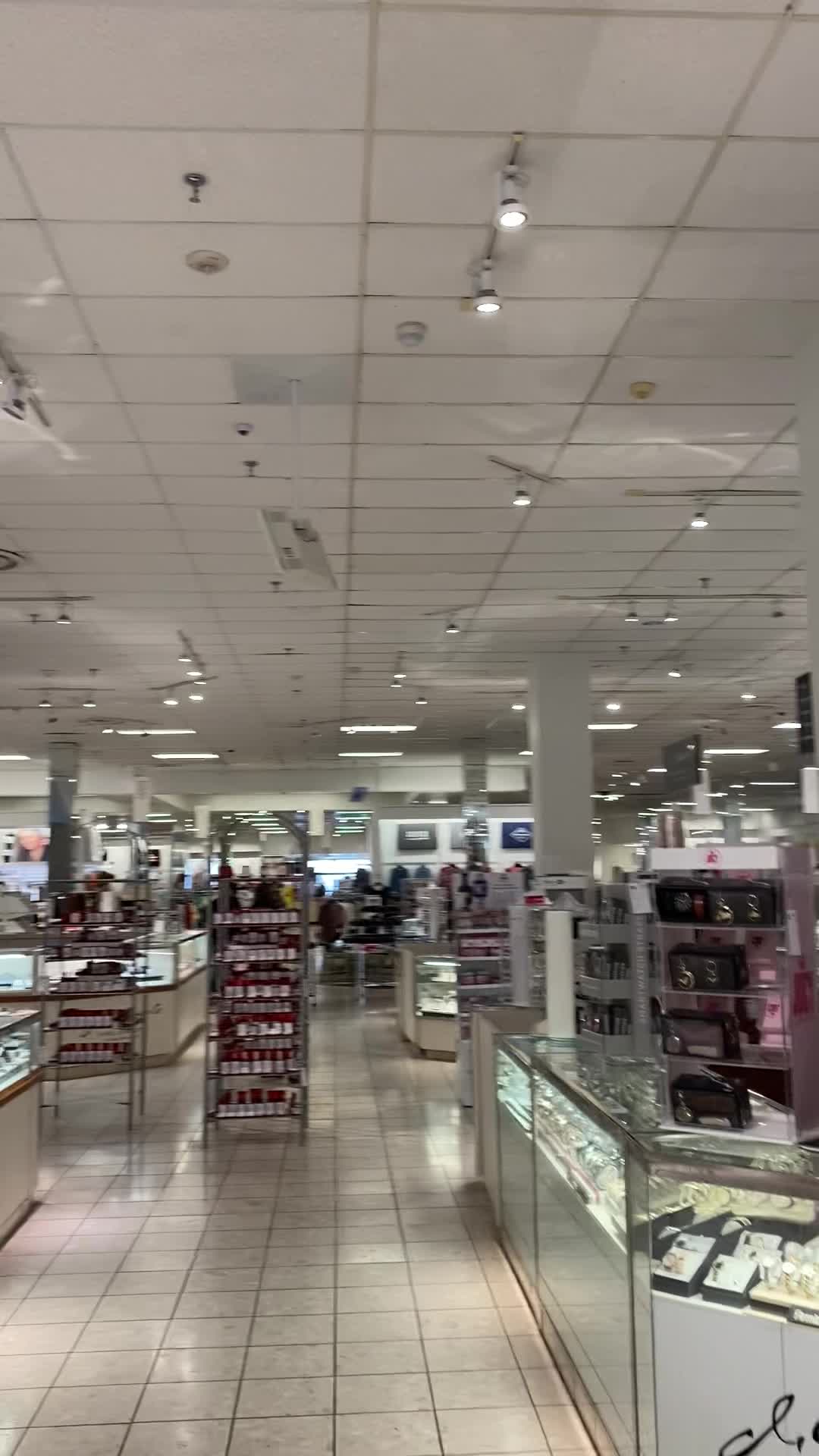 Video review of South Plains Mall