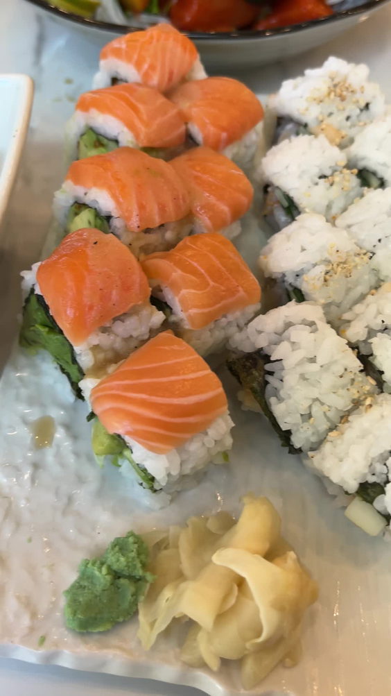 Fresh Sushi