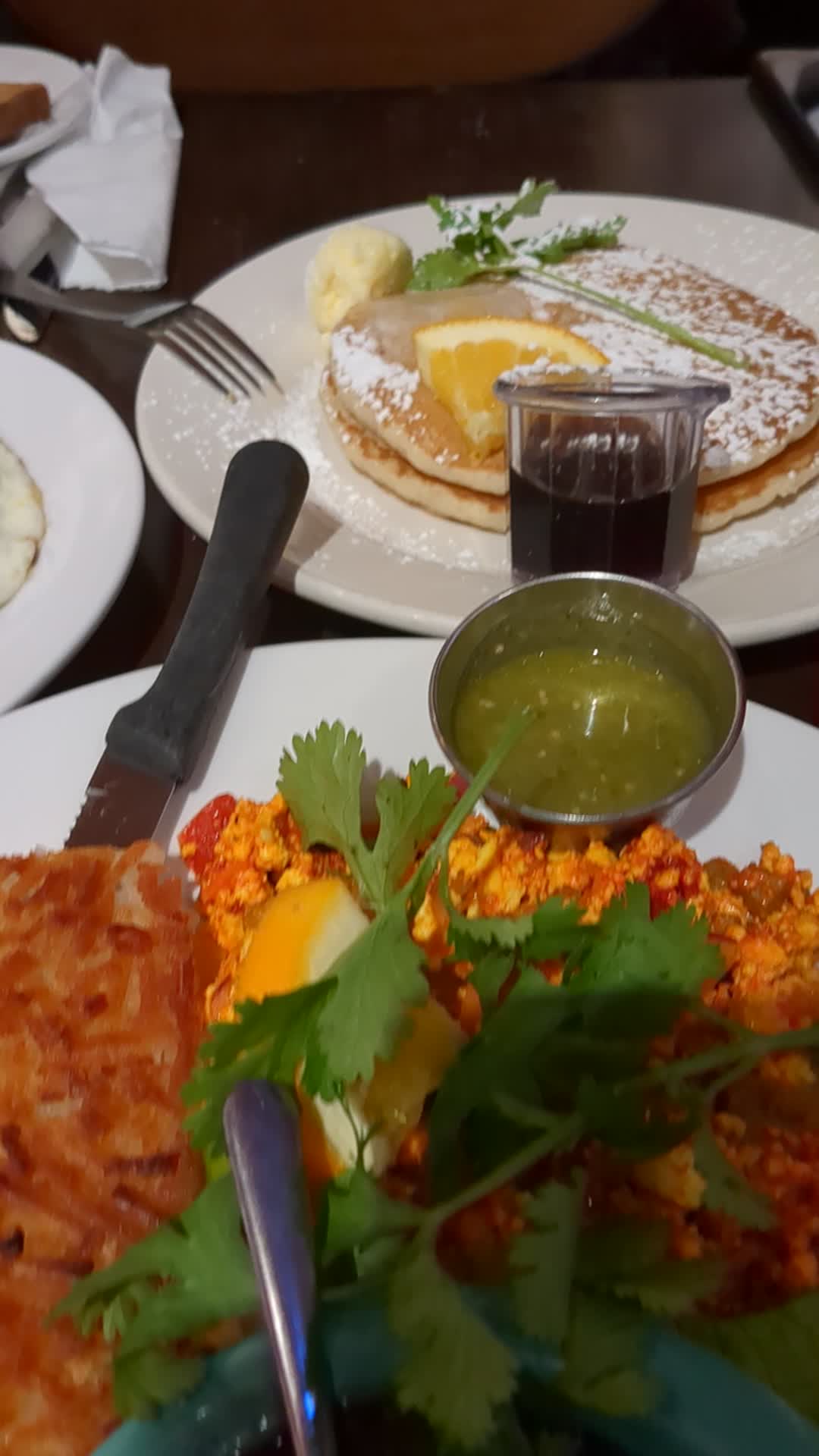 Video review of Tweet