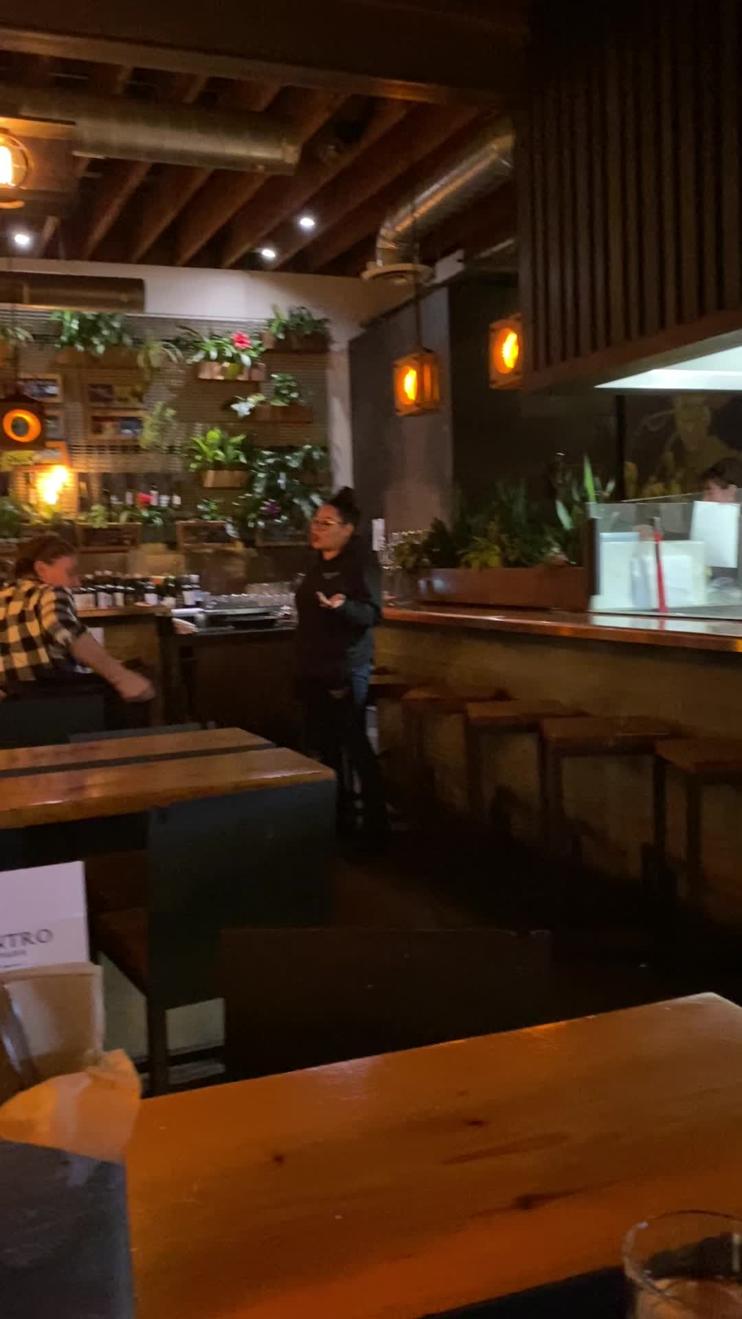 Video review of Encontro North Park