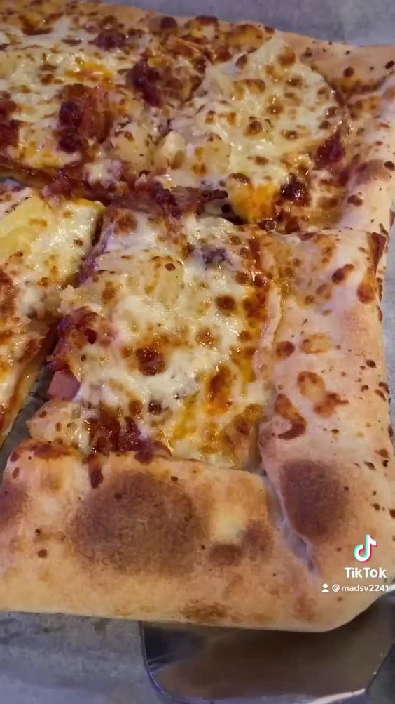Ziggy's Pizza East