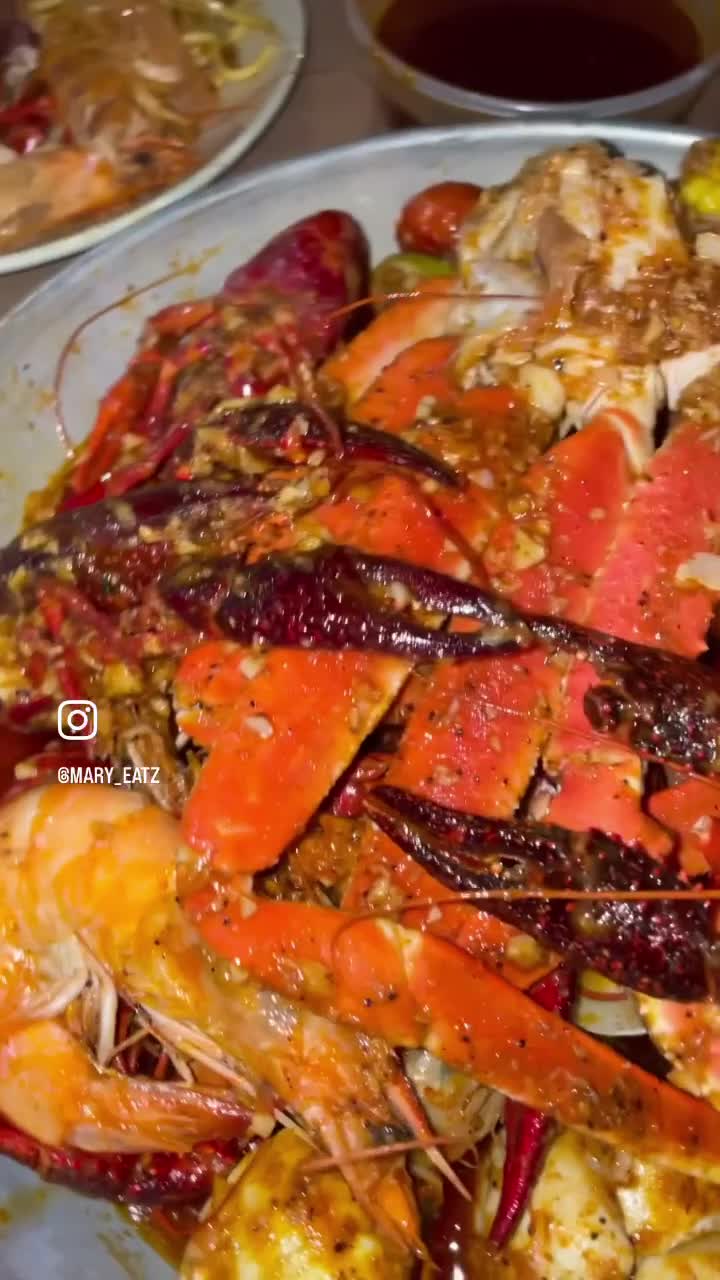 Red Crab Juicy Seafood