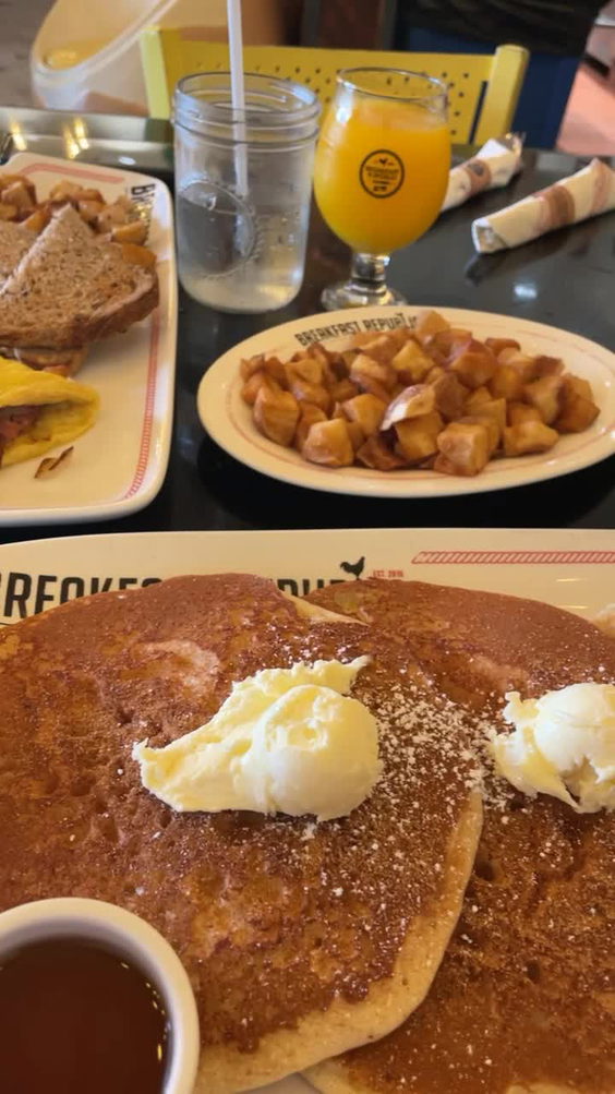 Breakfast Republic