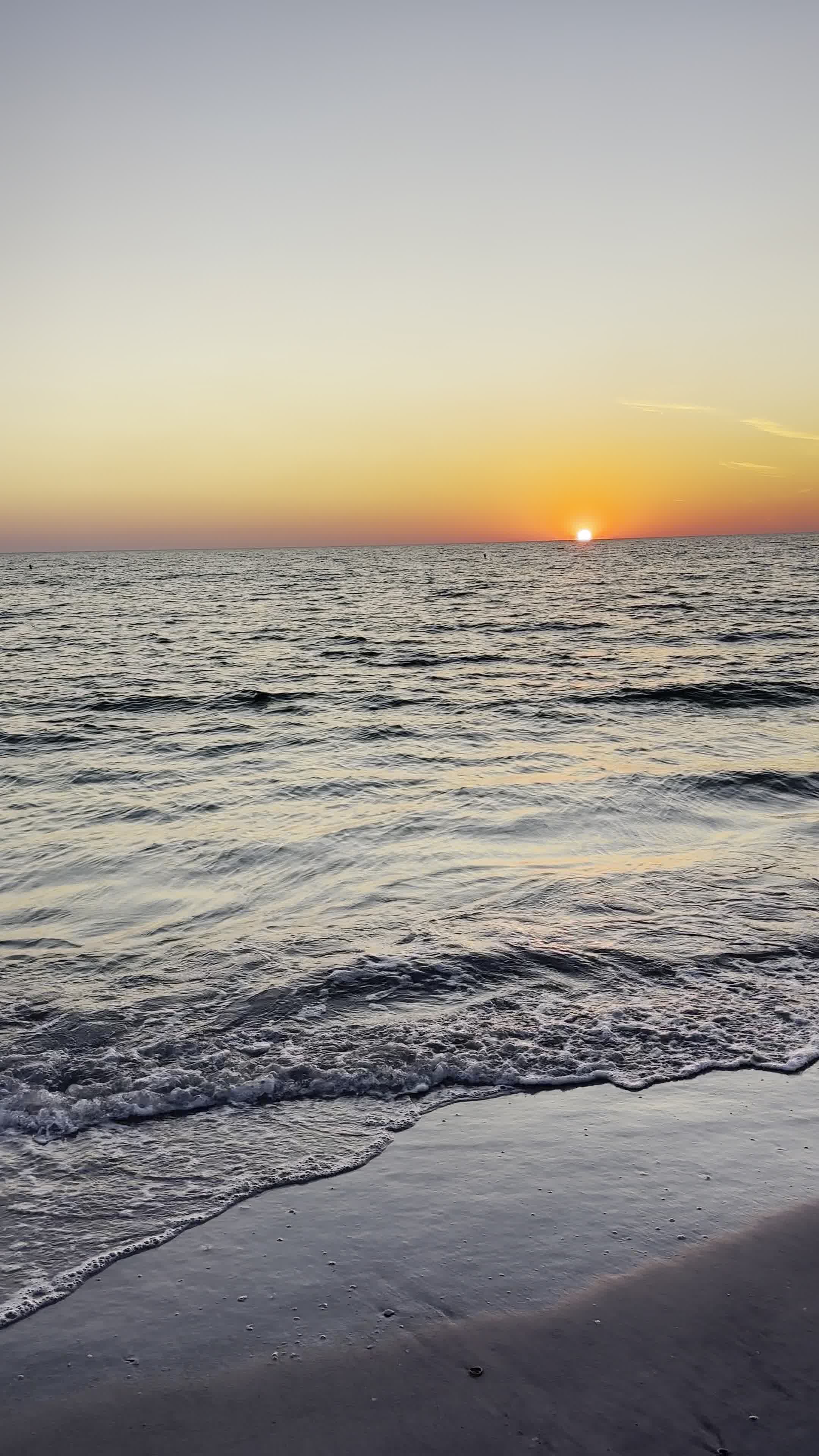 Caddy's On The Beach