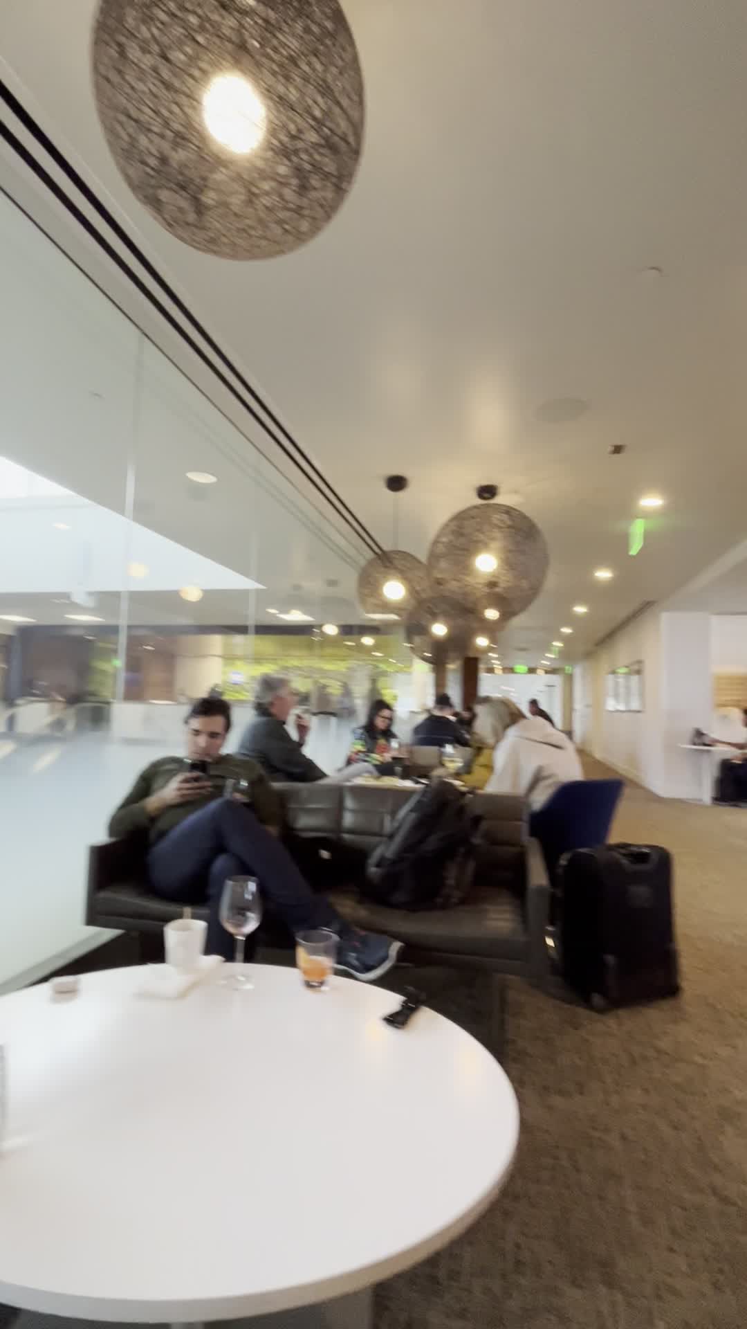 Video review of The Centurion Lounge by American Express