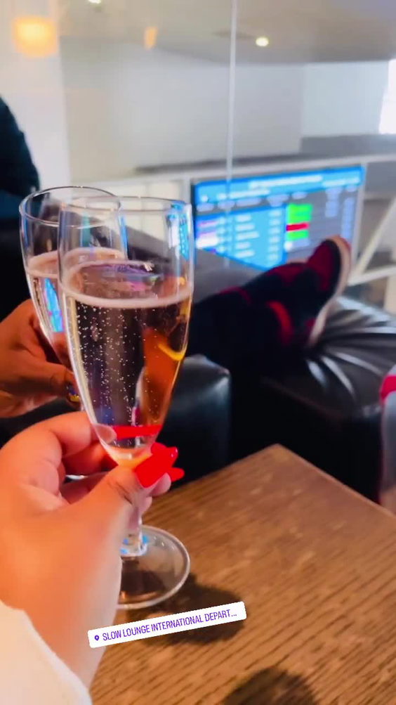 SLOW Lounge International Departures