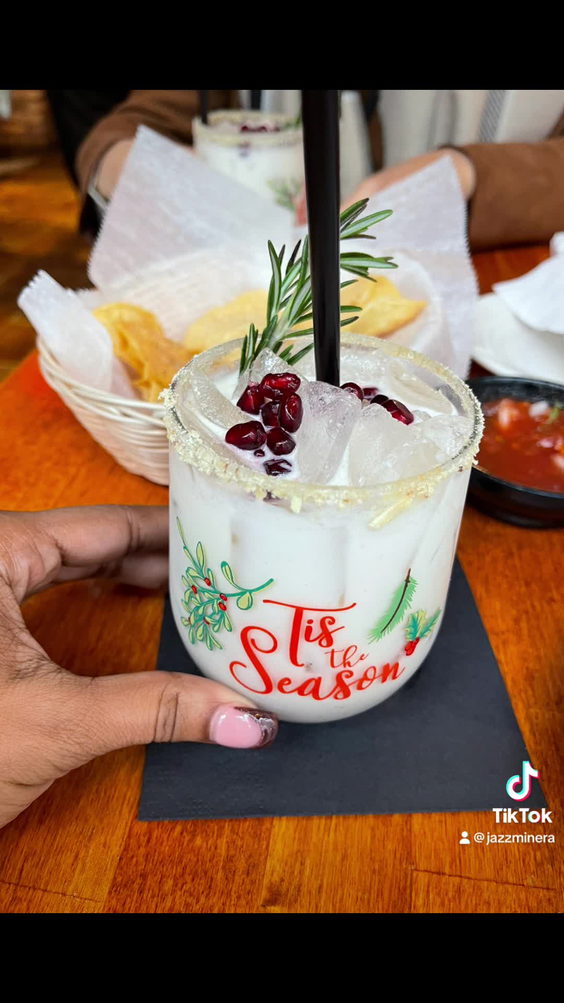 El Mariachi Tequila Bar & Grill