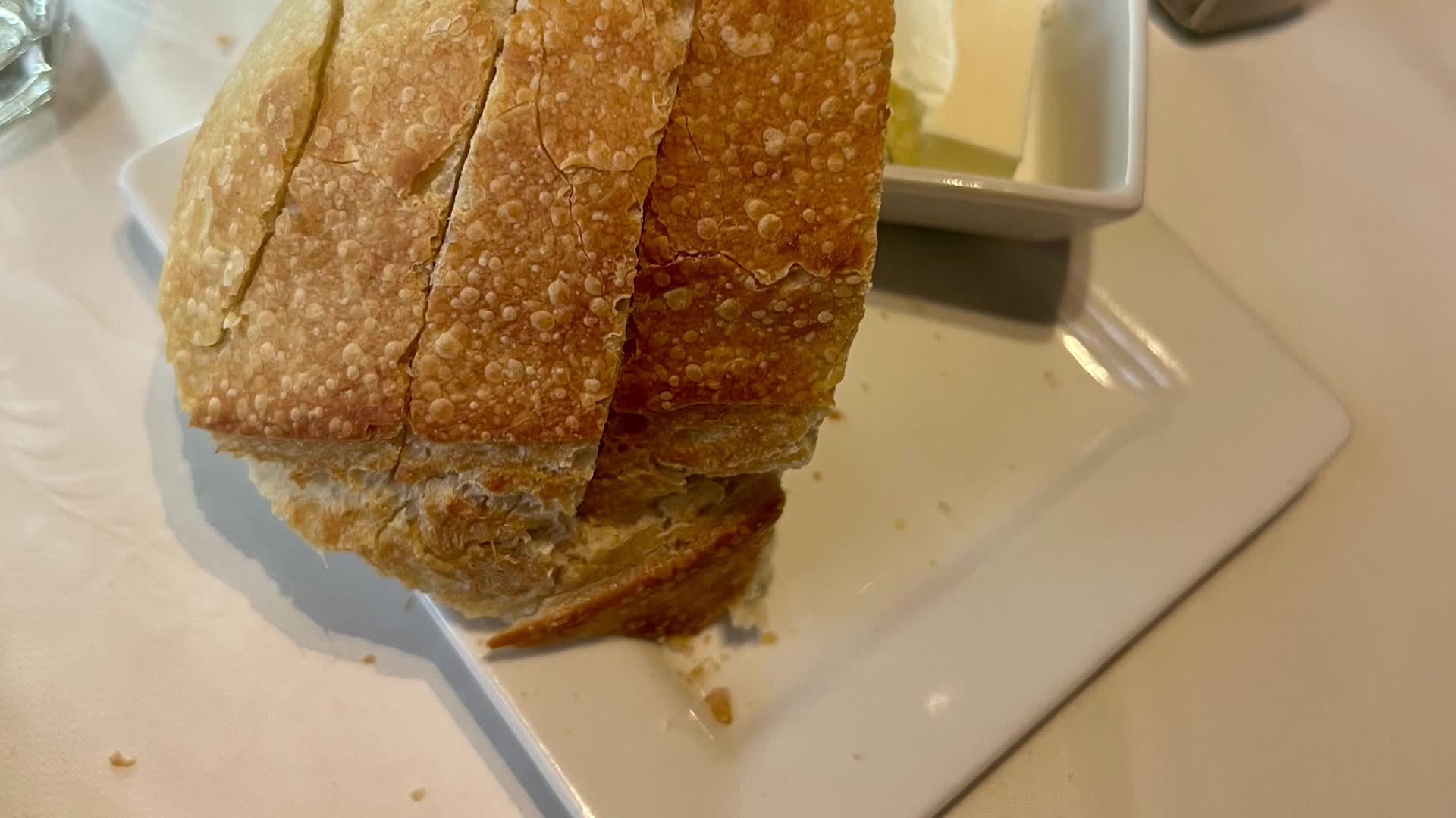 Scott’s Seafood Roundhouse