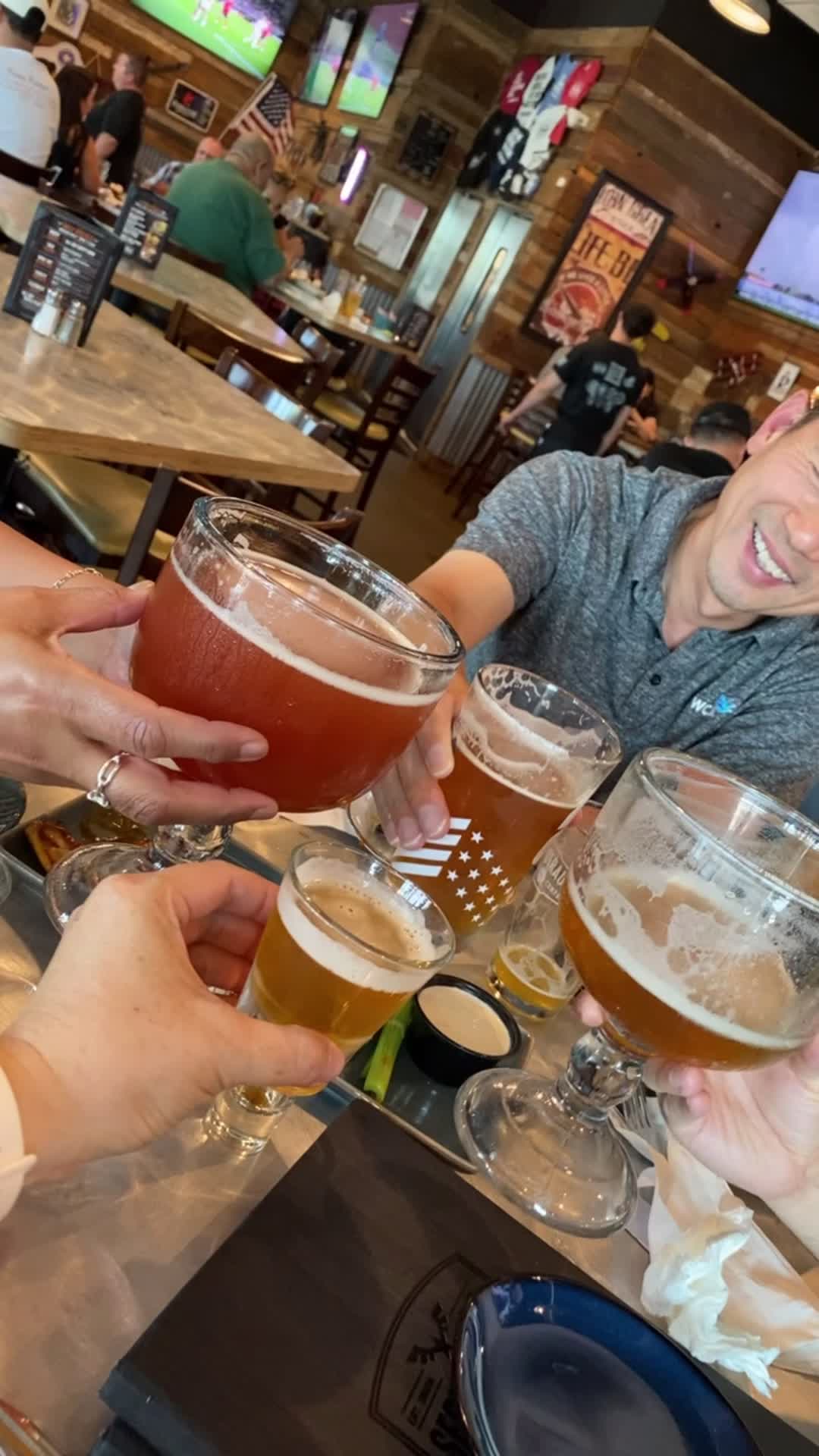 Septembers Taproom & Eatery -Perris