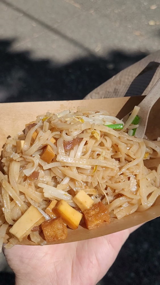 Yum Yai Thai Food