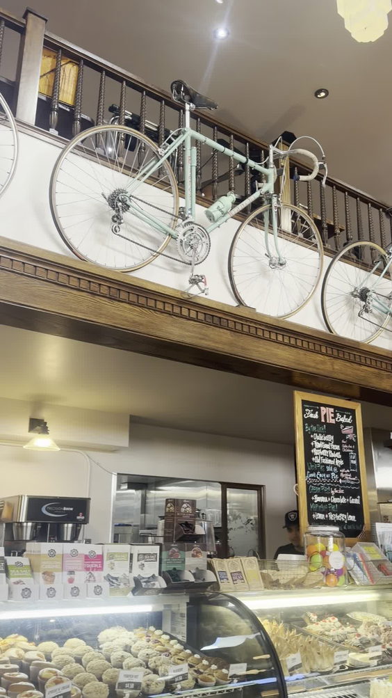 Linn’s Restaurant