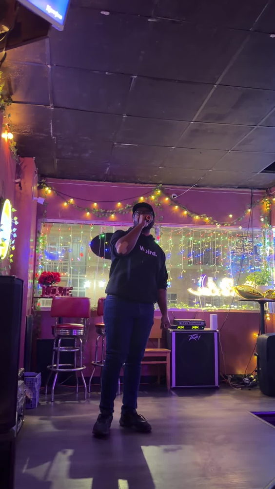 Mom’s Bar